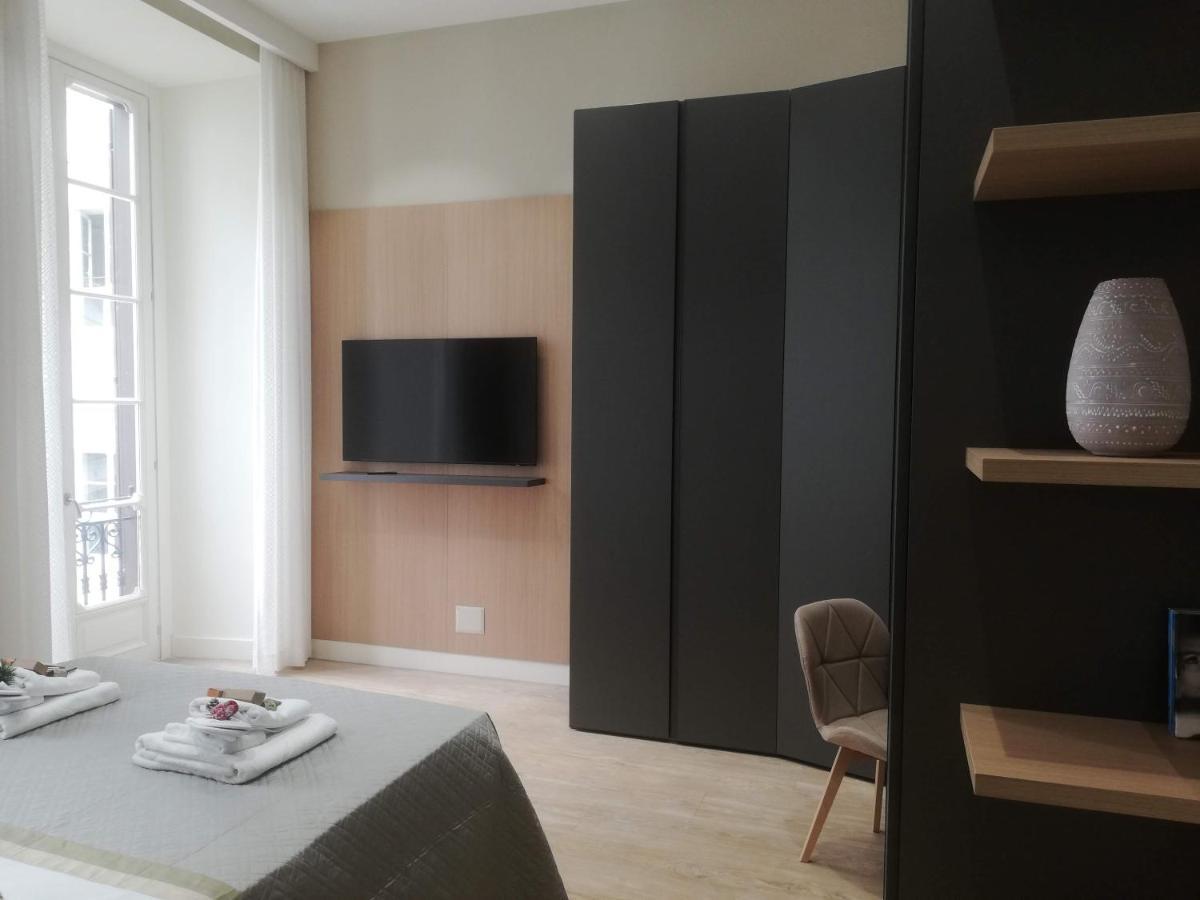Napoli Mariana Luxury Apartment Exterior photo